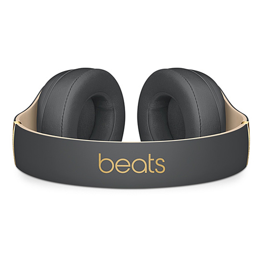 Headphone studio beats top
