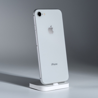 Б/У Apple iPhone 8 64 Gb Silver (Идеальное)