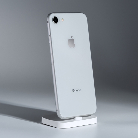 Б/У Apple iPhone 8 64 Gb Silver (Отличное)