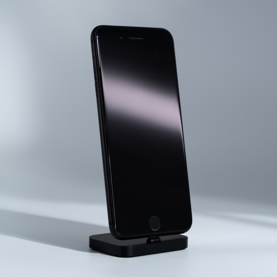 Б/У Apple iPhone 7 Plus 128 Gb Black (Отличное)