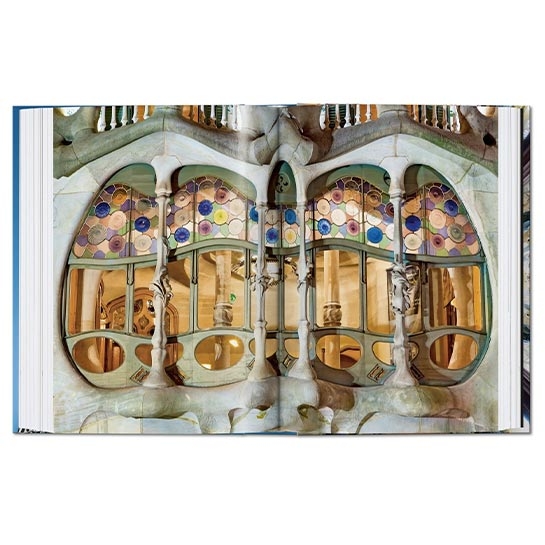 Книга Taschen Rainer Zerbst: Gaudi. The Complete Works (40th Ed.) - цена, характеристики, отзывы, рассрочка, фото 3