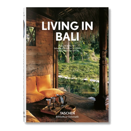 Книга Taschen Reto Guntli, Anita Lococo: Living in Bali (Multilingual Edition)
