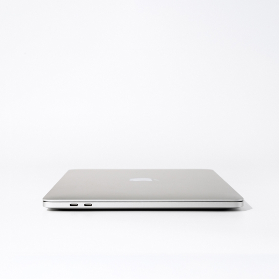 Б/У Ноутбук Apple MacBook Pro 13" M1 Chip 256GB Silver 2020 (Идеальное) - цена, характеристики, отзывы, рассрочка, фото 4