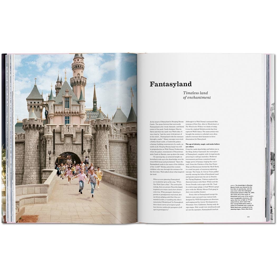 Книга Taschen Chris Nichols: Walt Disney’s Disneyland