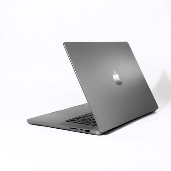 Б/У Ноутбук Apple MacBook Pro 16" M1 Pro Chip 512 Gb/10CPU/16GPU Space Gray 2021 (MK183) (Відмінний) - ціна, характеристики, відгуки, розстрочка, фото 3