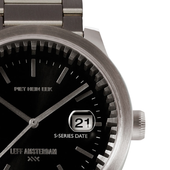 Часы LEFF Tube Watch S42 Date Steel With Black Case - цена, характеристики, отзывы, рассрочка, фото 4