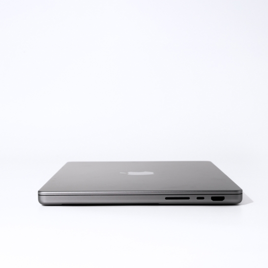 Б/У Ноутбук Apple MacBook Pro 14" M1 Pro Chip 1TB/10CPU/16GPU Space Gray 2021 (MKGQ3) (Идеальное) - цена, характеристики, отзывы, рассрочка, фото 5