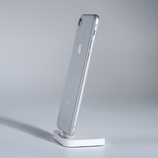 Б/У Apple iPhone 8 128 Gb Silver (4) - ціна, характеристики, відгуки, розстрочка, фото 4