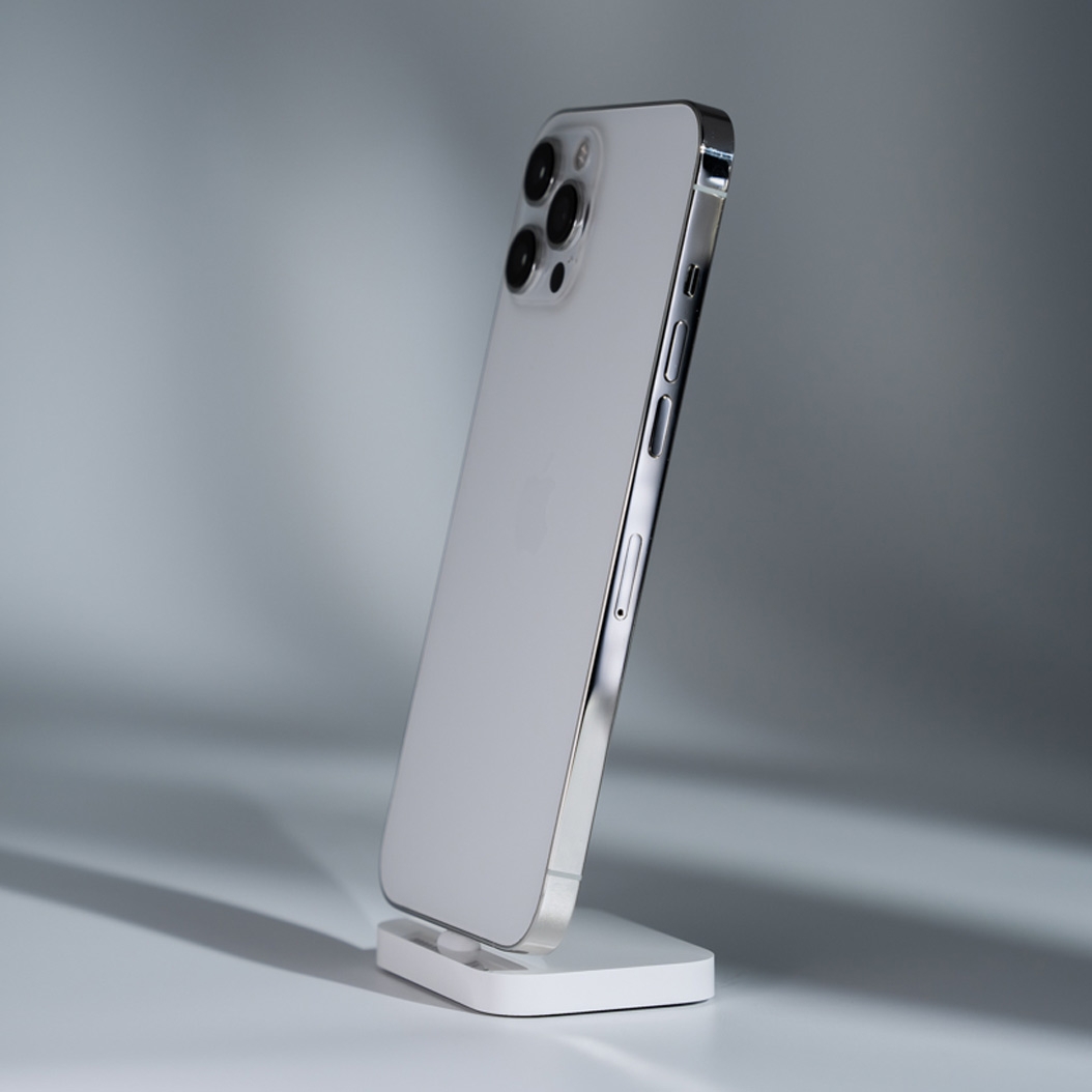 Б/У Apple iPhone 12 Pro Max 128 Gb Silver (Отличное) купить по цене 20 599  ₴ 📱 Характеристики и отзывы на сайте