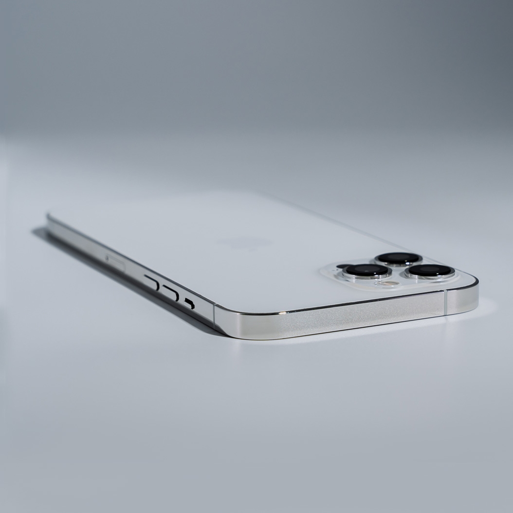 商品画像：Amazon.com: Apple iPhone 12 Pro 5G, US Version, 256GB 4