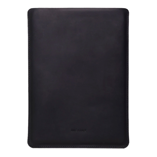 Кожаный чехол INCARNE Free Port чёрный для MacBook Pro 16