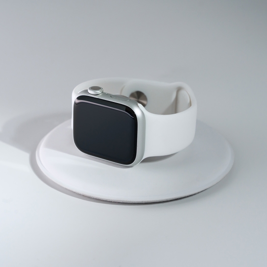 Б/У Смарт-годинник Apple Watch 8 + LTE 45mm Silver Aluminum Case with White Sport Band (Ідеальний) - ціна, характеристики, відгуки, розстрочка, фото 2