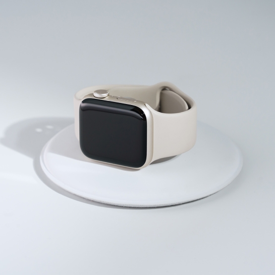 Б/У Смарт-часы Apple Watch SE 2 + LTE 44mm Starlight Aluminum Case with Starlight Sport Band (Идеальное) - цена, характеристики, отзывы, рассрочка, фото 2