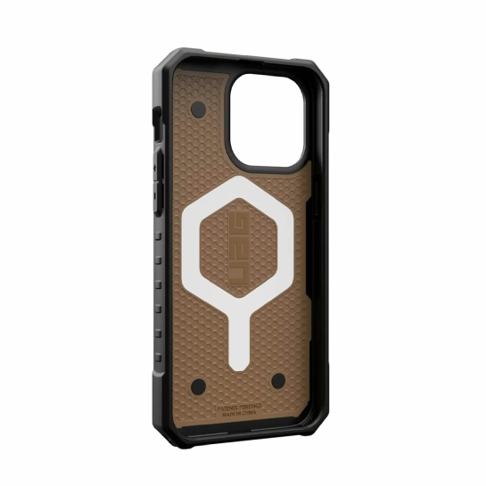 Чехол UAG Pathfinder Magsafe for iPhone 15 Pro Dark Earth - цена, характеристики, отзывы, рассрочка, фото 9