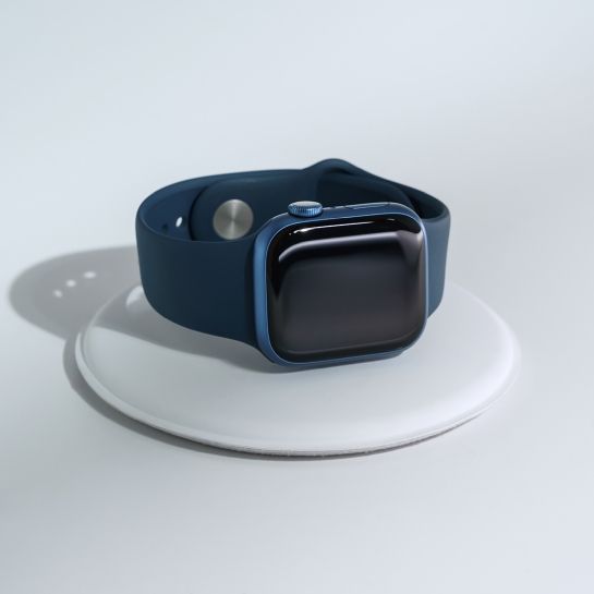 Б/У Смарт-годинник Apple Watch Series 7 + LTE 41mm Blue Aluminum Case with Abyss Blue Sport Band (Ідеальний) - ціна, характеристики, відгуки, розстрочка, фото 3