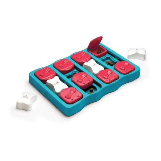 Іграшка для собак інтерактивна Nina Ottosson Dog Brick блакитна (no67333)